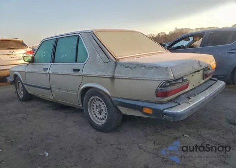 1986 BMW 535 I z USA, uszkodzony, nr VIN WBADC7407G0963643